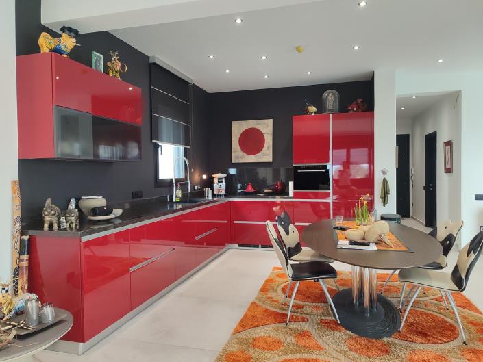 Image No.14-3 Bed Villa / Detached for sale