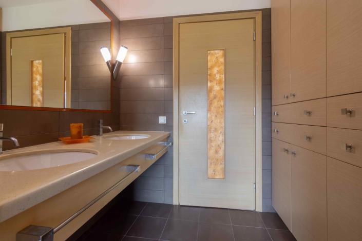 Image No.16-7 Bed Villa for sale