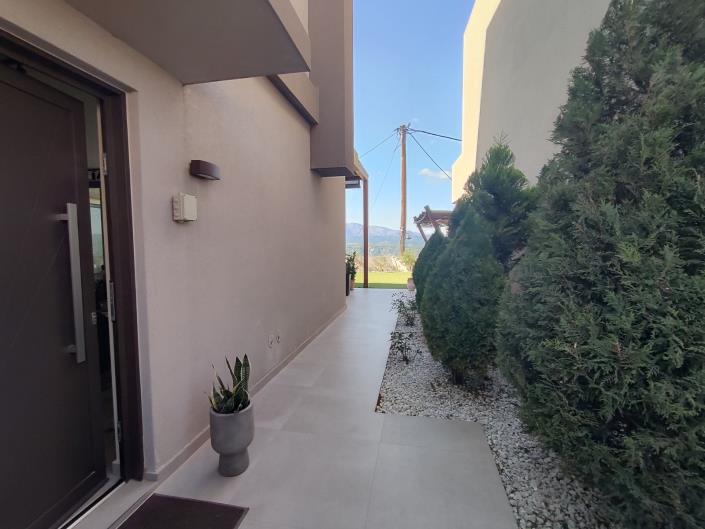 Image No.7-5 Bed Maisonette for sale