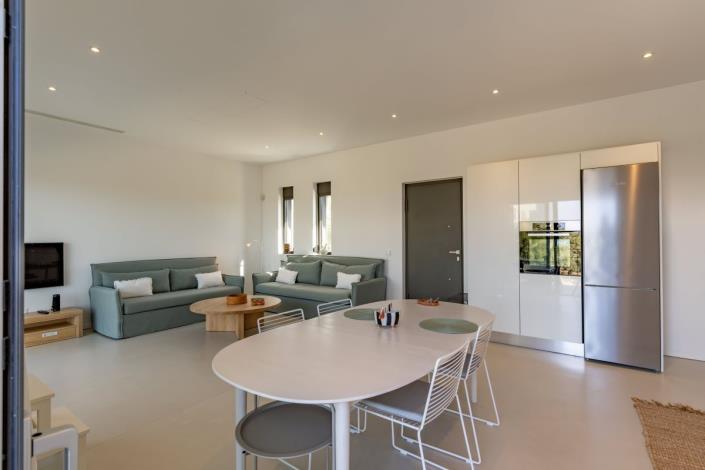 Image No.3-2 Bed Villa / Detached for sale