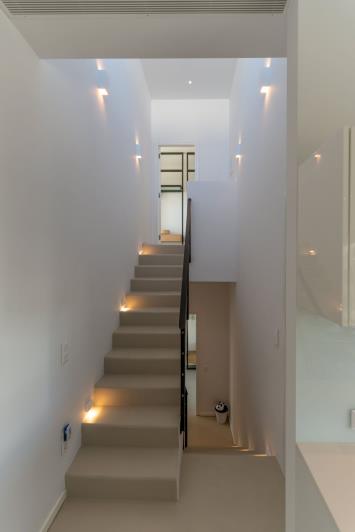 Image No.14-2 Bed Villa / Detached for sale