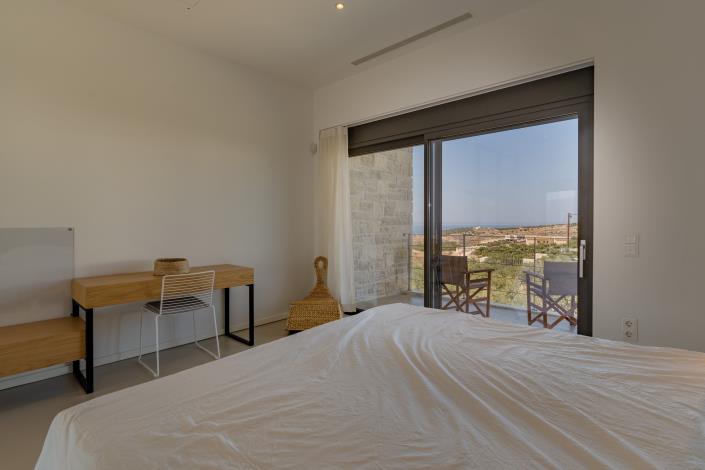 Image No.11-2 Bed Villa / Detached for sale