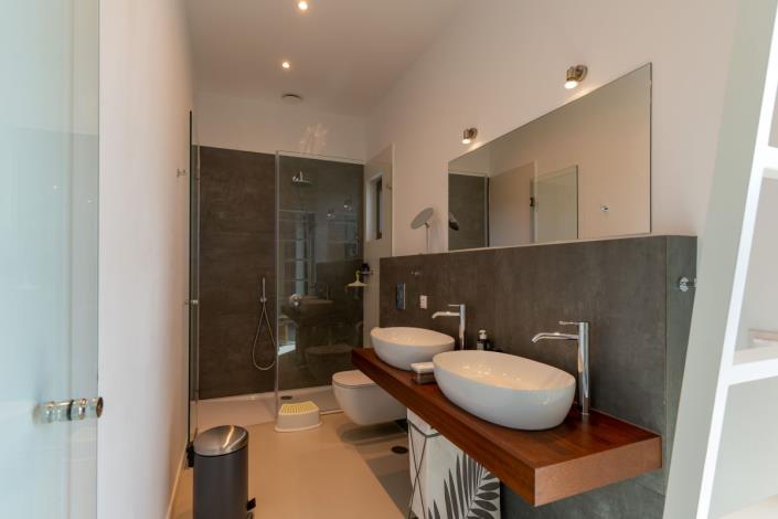 Image No.13-2 Bed Villa / Detached for sale