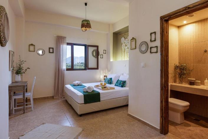 Image No.11-7 Bed Villa / Detached for sale