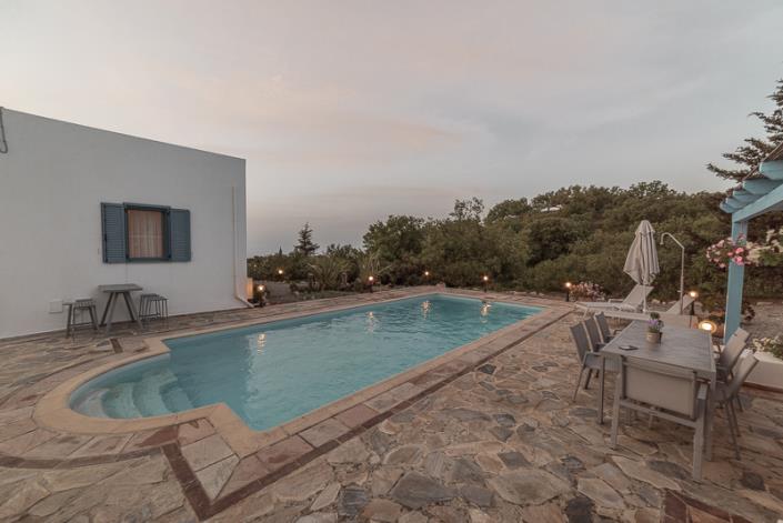 Image No.12-3 Bed Villa / Detached for sale