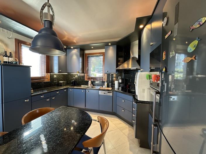 Image No.3-4 Bed Villa / Detached for sale