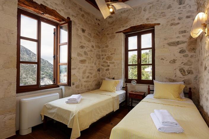 Image No.11-5 Bed Villa / Detached for sale