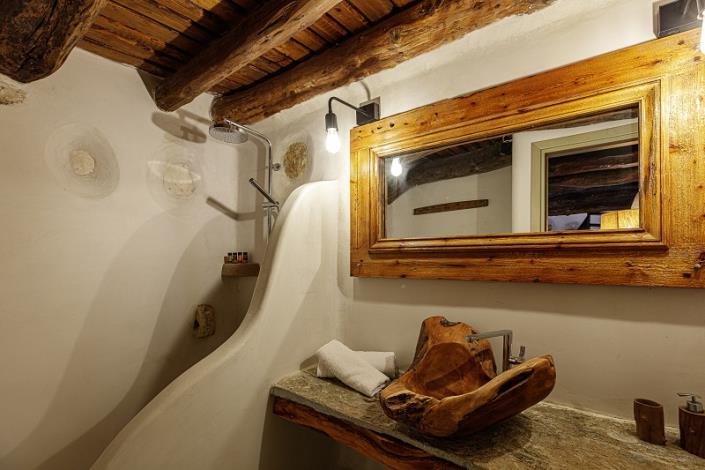 Image No.12-5 Bed Villa / Detached for sale