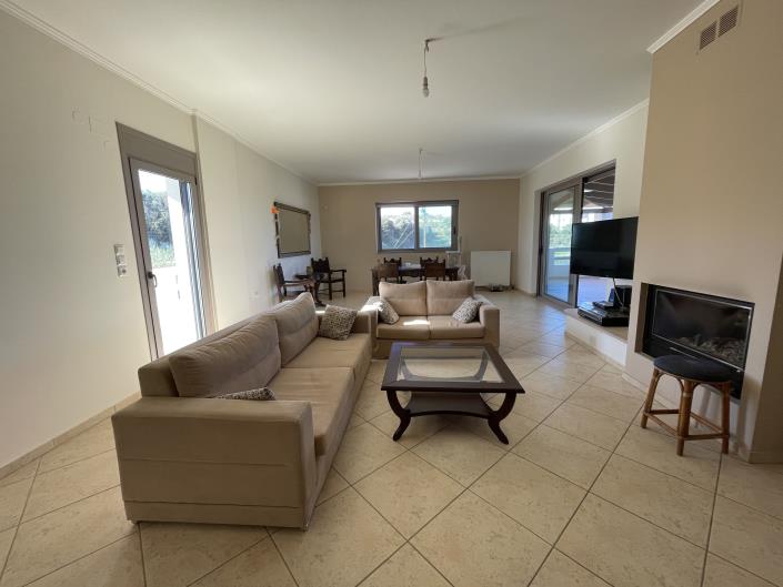 Image No.3-4 Bed House for sale