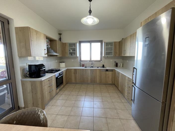 Image No.5-4 Bed House for sale