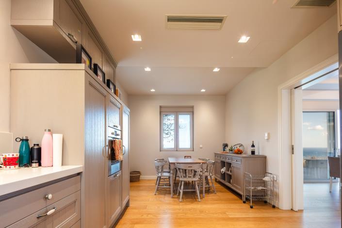 Image No.9-5 Bed Villa / Detached for sale