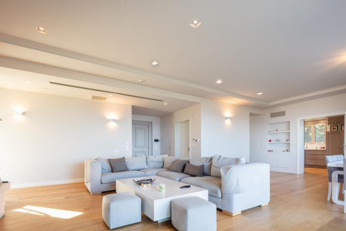 Image No.4-5 Bed Villa / Detached for sale