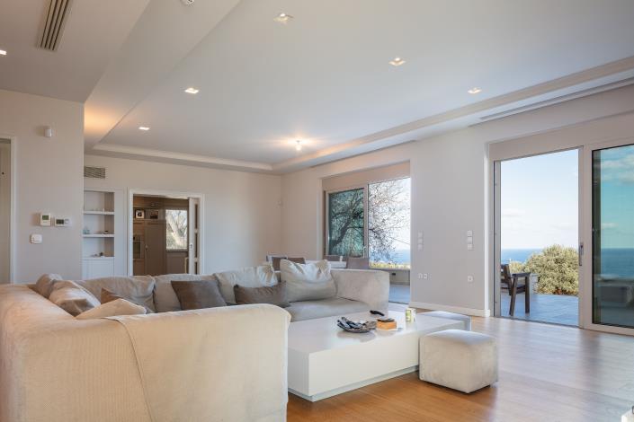 Image No.5-5 Bed Villa / Detached for sale