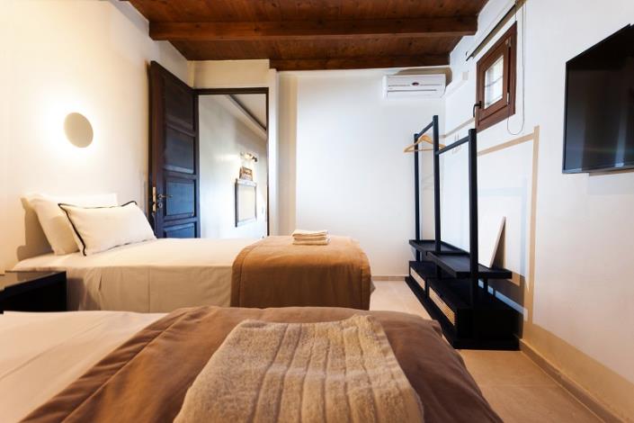 Image No.8-3 Bed Villa / Detached for sale