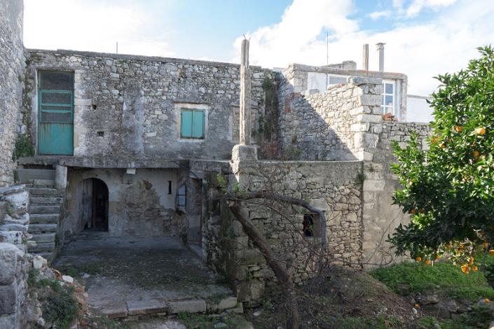 Image No.9-House/Villa for sale