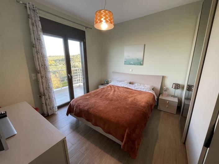 Image No.12-4 Bed Villa / Detached for sale