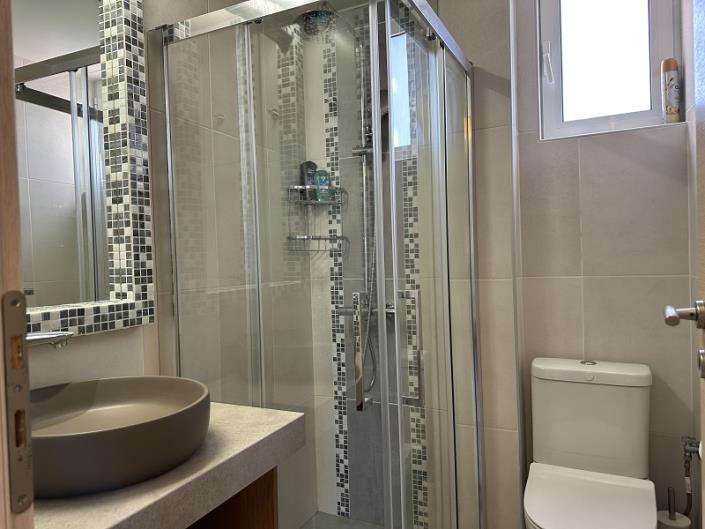 Image No.14-2 Bed Apartment for sale