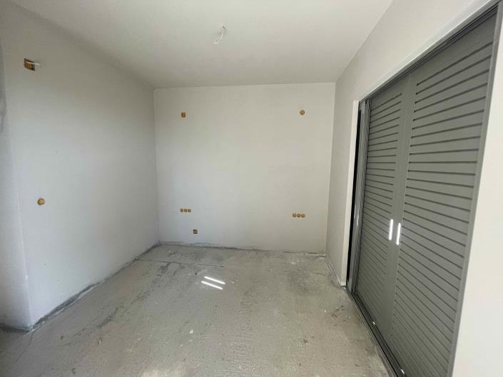 Image No.9-4 Bed House/Villa for sale