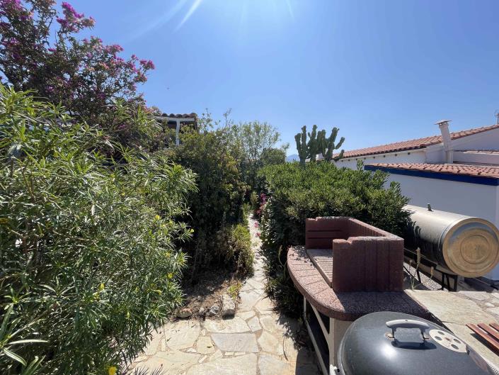 Image No.16-3 Bed Villa / Detached for sale