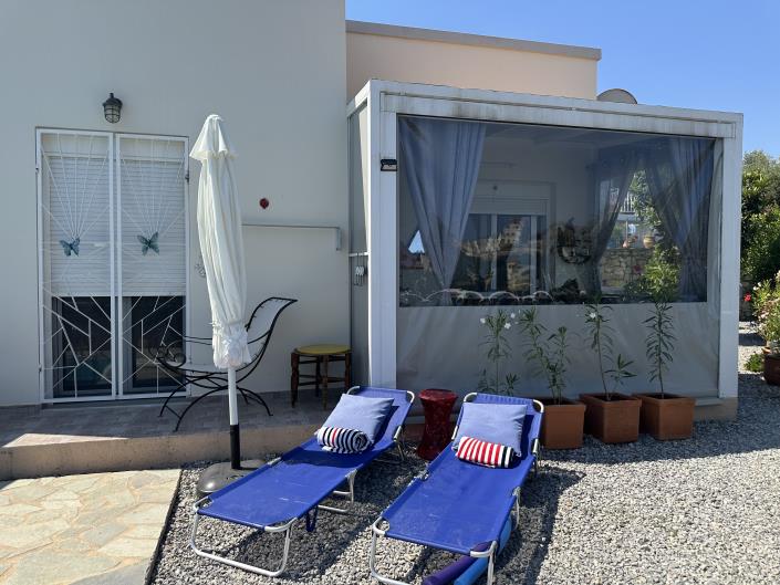Image No.1-2 Bed House/Villa for sale