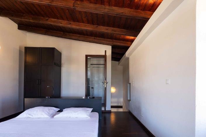 Image No.25-4 Bed Village House for sale