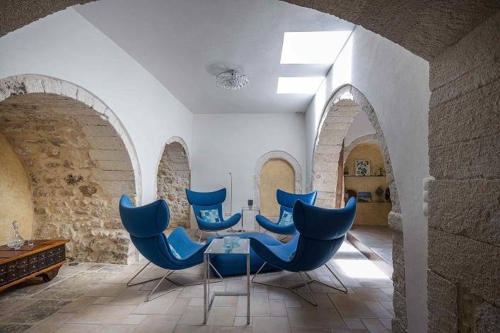 Image No.9-4 Bed Village House for sale