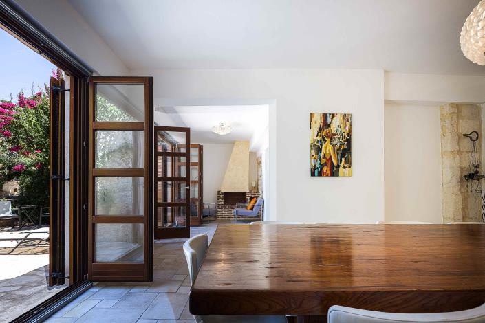 Image No.7-4 Bed Village House for sale