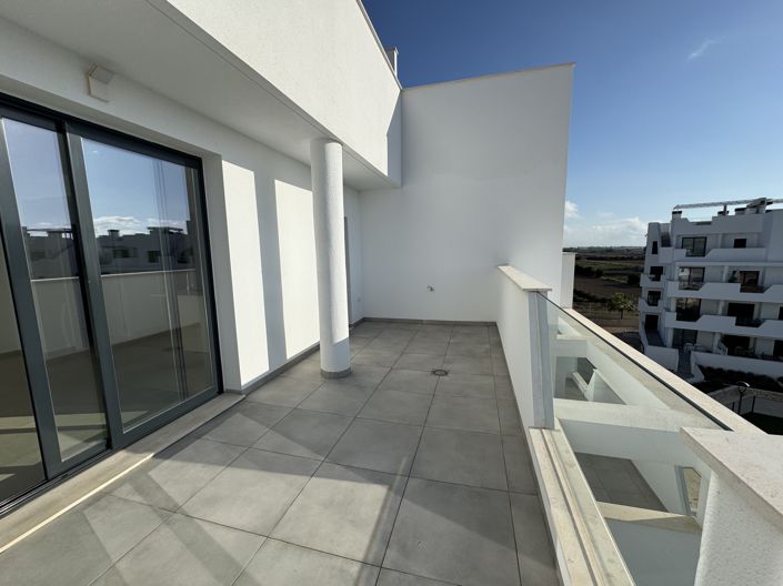 Image No.4-3 Bed Apartment for sale