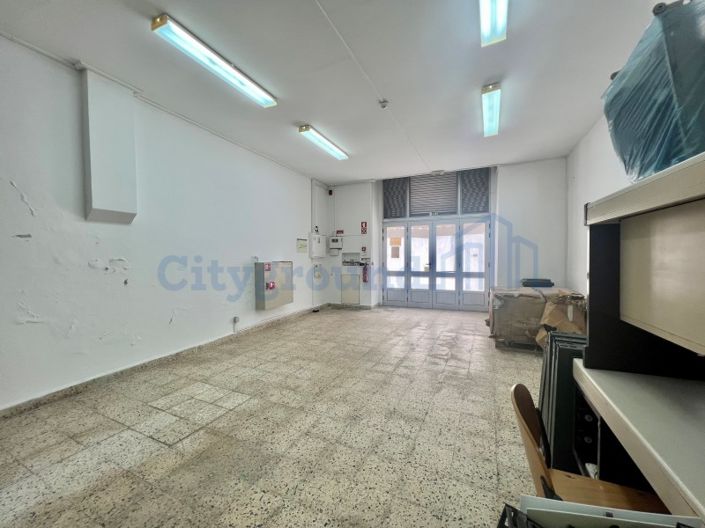 Image No.4-Commercial for sale