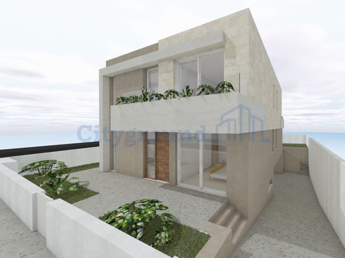 Image No.16-4 Bed House for sale