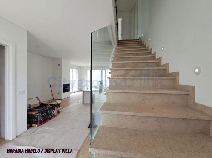 Image No.6-4 Bed House for sale