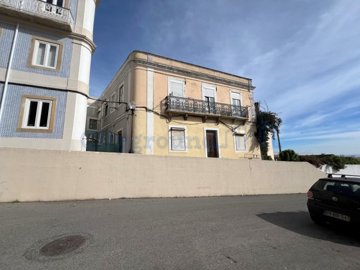 idf8f57701-0000-0500-0000-000012896586