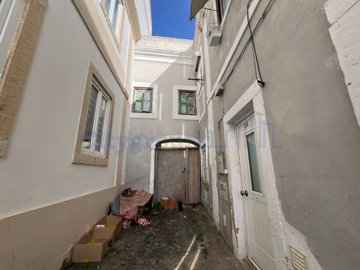 idf8f57701-0000-0500-0000-00001289658a