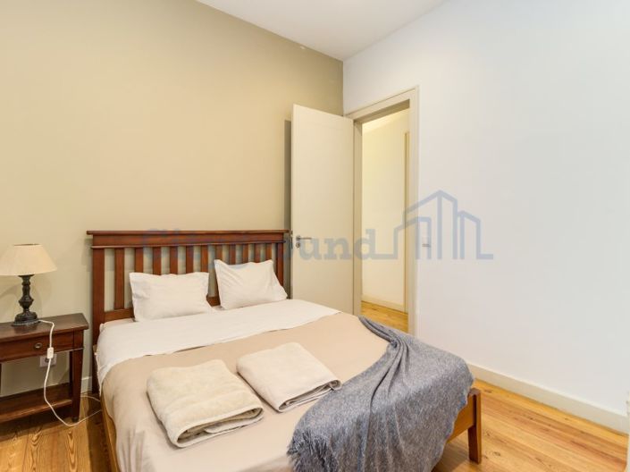 Image No.20-3 Bed Apartment for sale