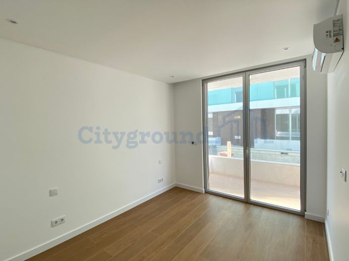 Image No.8-1 Bed Apartment for sale