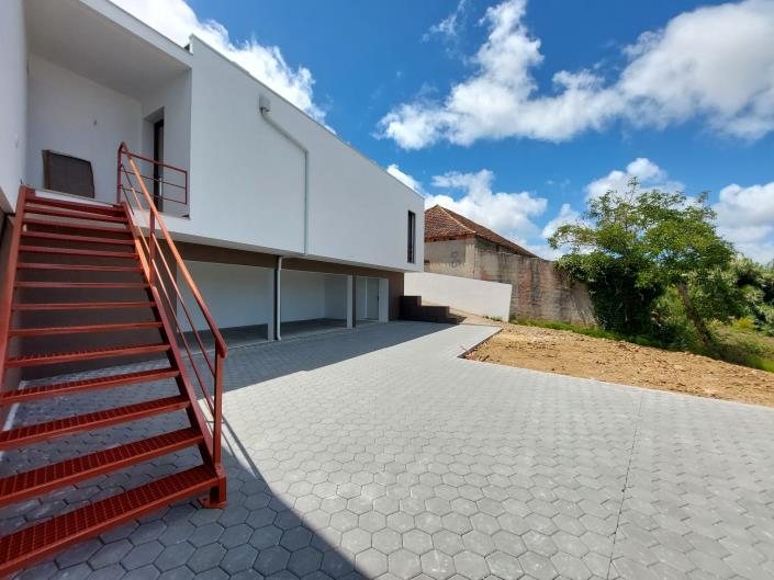 Image No.5-4 Bed Villa for sale