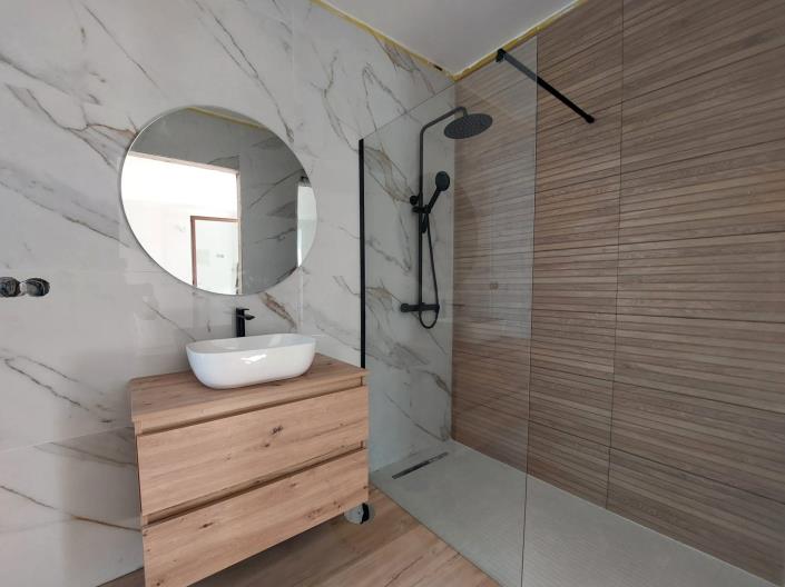 Image No.19-4 Bed Villa for sale