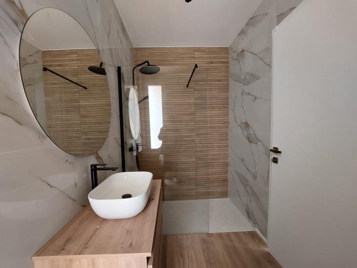 Image No.20-4 Bed Villa for sale