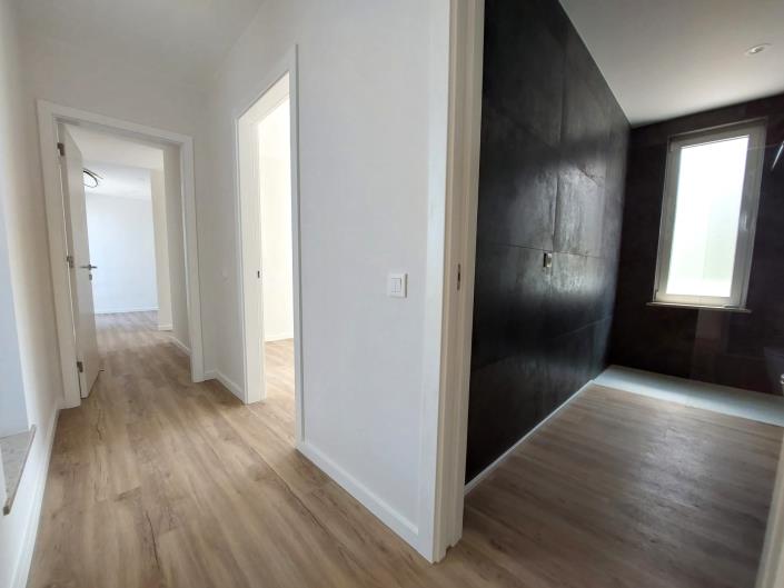 Image No.23-4 Bed Villa for sale