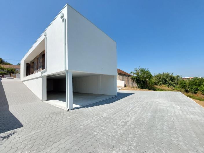 Image No.33-4 Bed Villa for sale