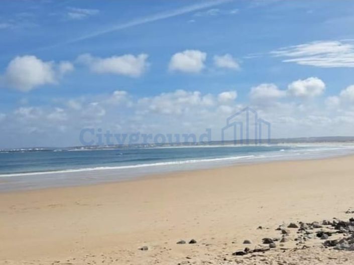 Image No.23-3 Bed Apartment for sale