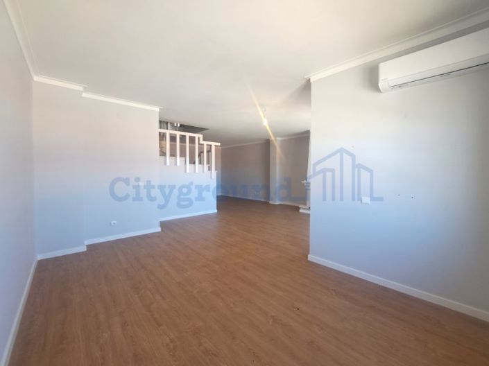 Image No.4-3 Bed Apartment for sale