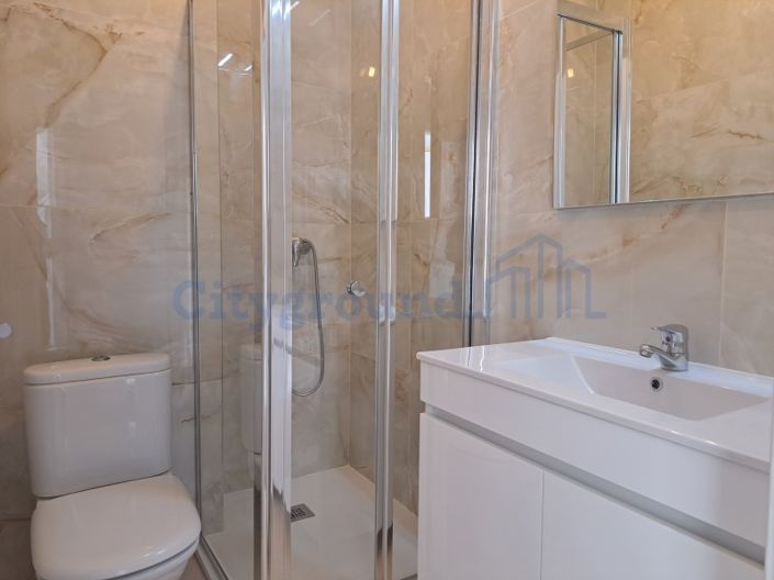 Image No.8-3 Bed Apartment for sale