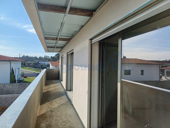 Image No.23-4 Bed House for sale