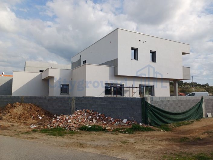 Image No.4-4 Bed House for sale