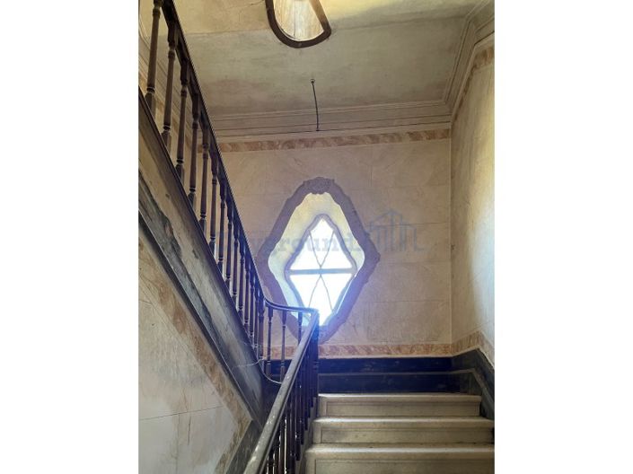 Image No.32-Farmhouse for sale