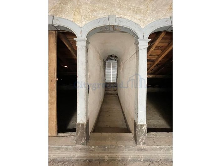 Image No.49-Farmhouse for sale