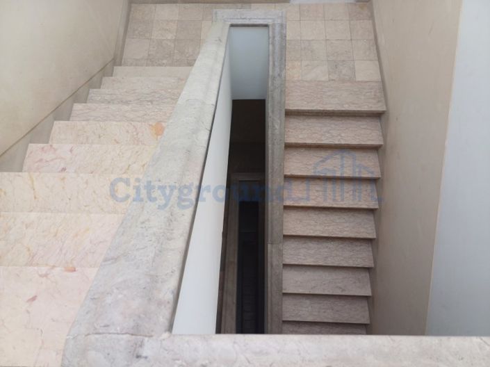 Image No.31-Property for sale