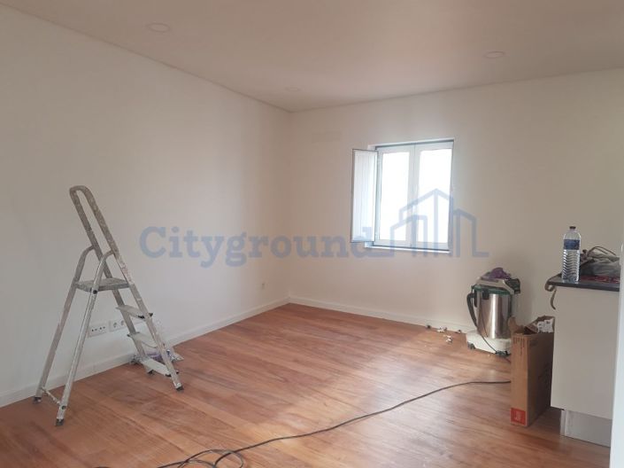 Image No.3-3 Bed Apartment for sale