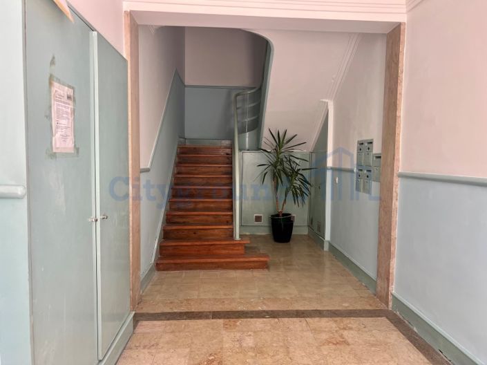 Image No.22-3 Bed Apartment for sale